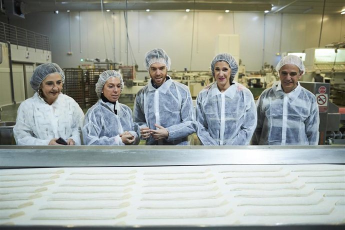 28A.- Sayas Afirma Que "Los Gobiernos De Populistas Y Nacionalistas Provocan Graves Efectos Secundarios En La Economía"