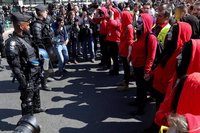Francia.- Al menos 70 detenidos durante el Ultimátum 2 de los "chalecos amarillos"