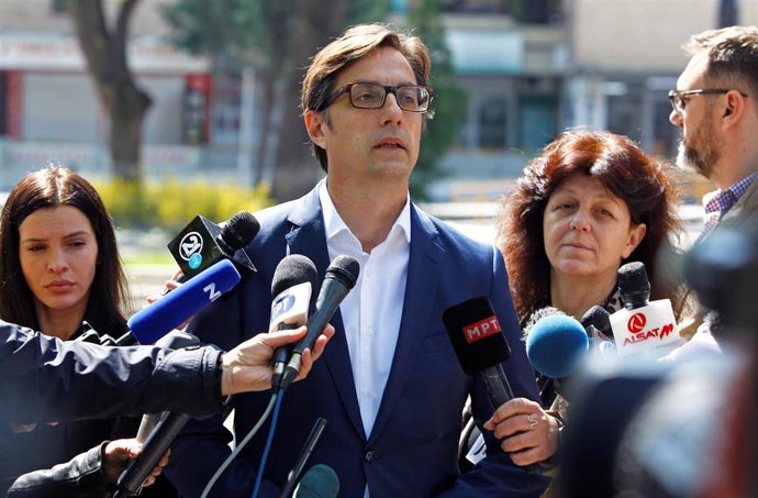 Macedonia.- El prooccidental Pendarovski se impone en la primera vuelta de las presidenciales de Macedonia del Norte