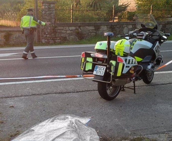 Muere la acompañante de un motorista con alcoholemia positiva tras un accidente en Catoira (Pontevedra)