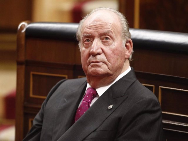 El Rey Juan Carlos cada vez más alejado del foco mediático