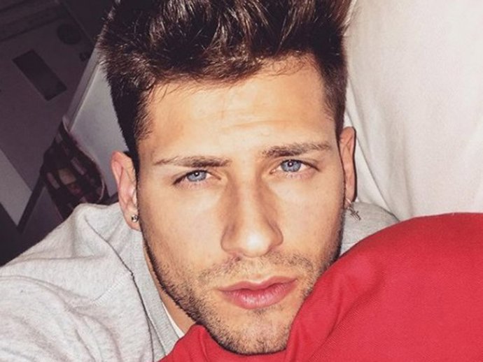 ¿Quién Es Albert Álvarez, El Nuevo Concursante De Supervivientes?