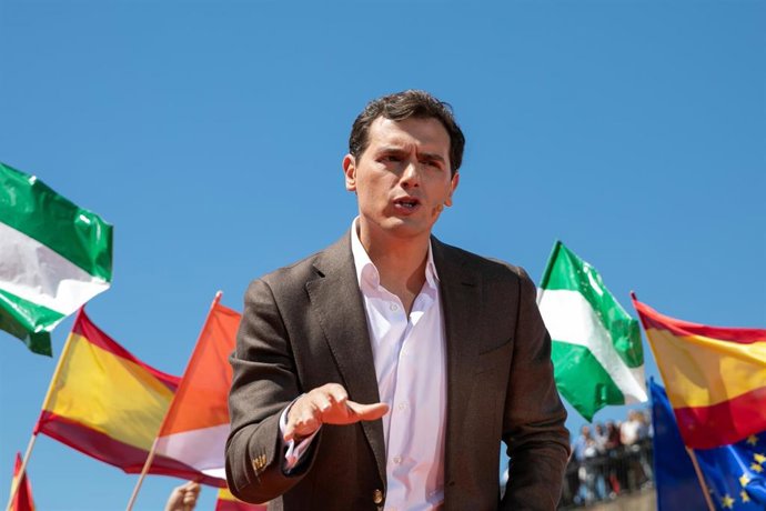 Acto público de Albert Rivera en Sevilla