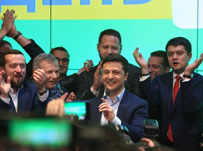 Zelensky wins Ukraine presidency