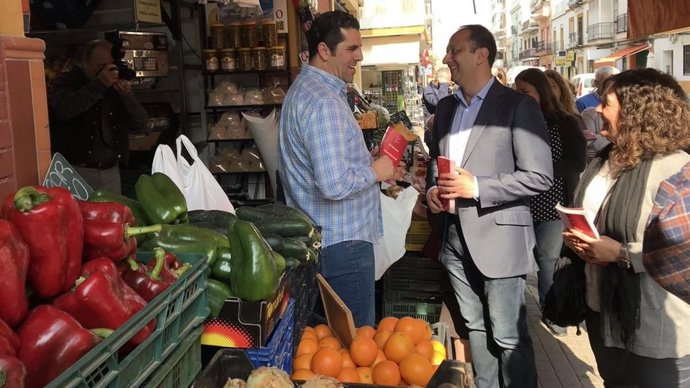 Sevilla.-28A.-Celis: "Enfrente está lo más negro, tres derechas, que primero fueron por las mujeres y ahora por obreros"