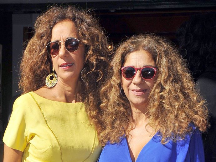 Rosario Flores y su hermana, Lolita, triunfan en Miami