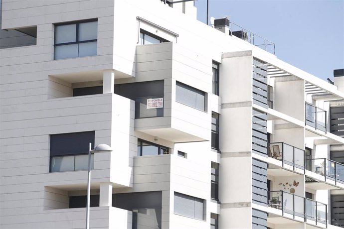 Economía.- Las rentas de alquiler cierran marzo con una subida del 3,6% por la aprobación del real decreto de vivienda