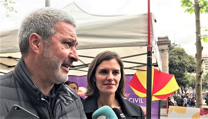 Sant Jordi.- SCC critica a Torra por querer internacionalizar el proceso soberanista