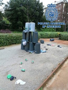 Granada.- Sucesos.- Detenido por dañar once papeleras en el barrio del Zaidín