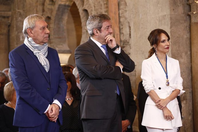 AMPL.- El fiscal Javier Zaragoza subraya que no hay democracia sin respeto a la ley