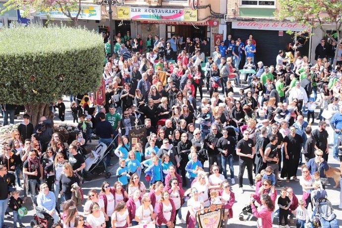 LOS MOROS Y CRISTIANOS LLEGAN A PATERNA ESTE FIN DE SEMANA CON EL MIG ANY DE INTERCOMPARSAS