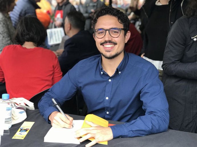 Sant Jordi.- Carlos Ríos: "Estoy flipando. Es una locura"