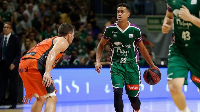 Unicaja de Málaga derrota a Valencia Basket