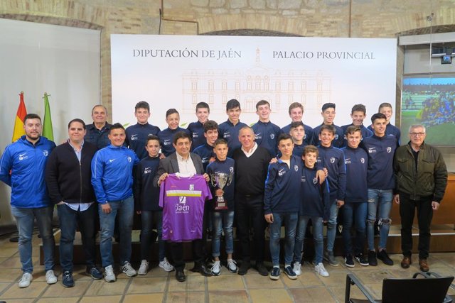 Jaén.- MásJaén.- Recibimiento a la selección provincial infantil de fútbol, subcampeona de Andalucía
