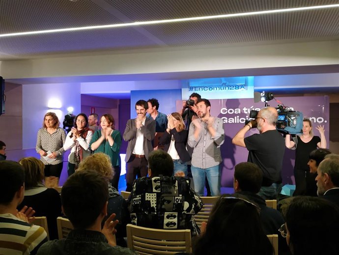 28A.- En Común Reivindica Una "República Feminista": "Este Domingo Tenemos Que Parar Al Fascismo"