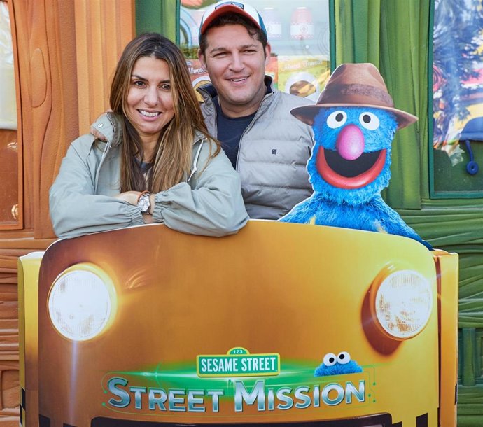 Manu Tenorio descubre que cosas 'le aguanta' su mujer Silvia Casas