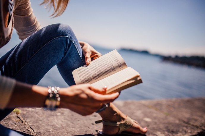 Cinco aplicaciones para disfrutar de la lectura desde dispositivos Android por el Día del Libro