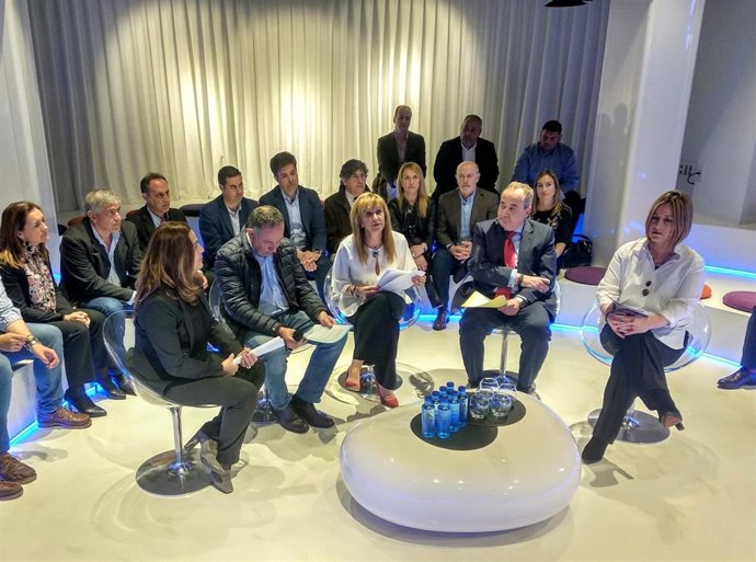 Encuentro de la candidata del PP al Congreso, Paloma Gazquez, con autónomos