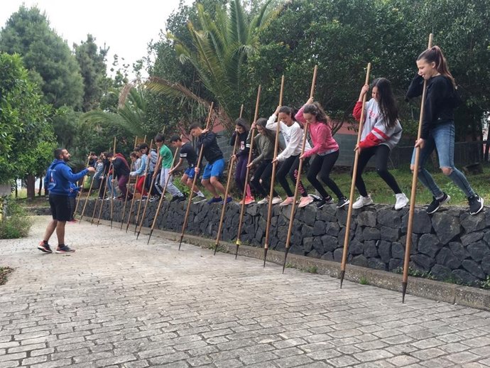 Ponen en marcha en Tenerife la quinta edición del programa de deportes autóctonos 'Lo Nuestro en tu Centro'