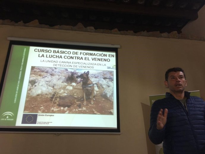 Huelva.- La Junta forma en Aracena a agentes contra el uso ilegal de venenos en la Sierra