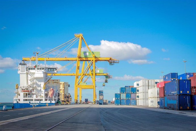 Huelva.- Puertos.- El puerto renueva el certificado PERS europeo por su gestión medioambiental