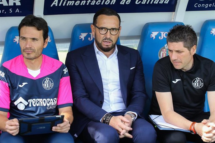 Soccer: La Liga - Getafe v Rayo Vallecano