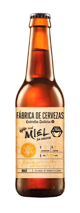 Estrella Galicia saca al mercado una cerveza con miel de Galicia