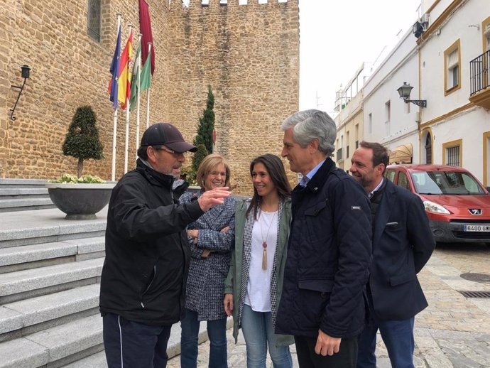 Cádiz.-28A.- Suárez defiende el "compromiso del PP con España" y lamenta que "esté en peligro la concordia social"
