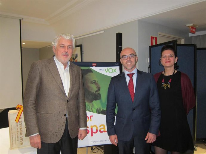 Jorge Buxadé asegura que Vox es "europeísta pero no 'eurocomplaciente'" y trabajará "para exigir respeto a España"