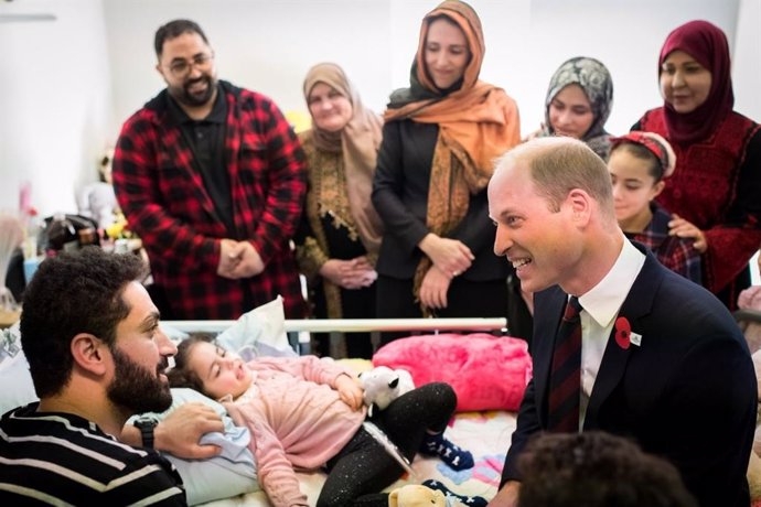 N.Zelanda.- El príncipe Guillermo visita a una niña de cuatro años que sobrevivió a los atentados de Christchurch