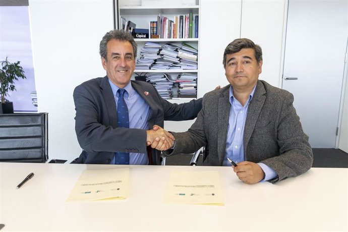 El Gobierno renueva su apoyo a las agencias de viajes y operadores de turismo de Cantabria