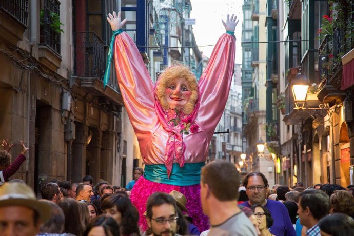 El Ayuntamiento de Bilbao abre la convocatoria del concurso de Carteles de la Aste Nagusia 2019