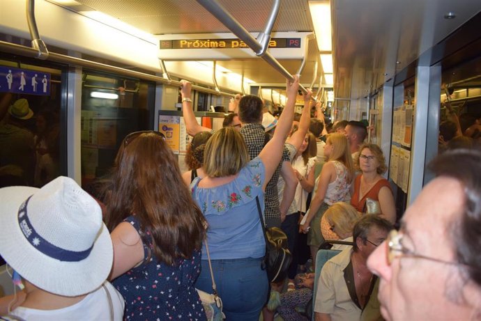 Alicante.- El TRAM amplía los horarios de las línas 2, 3 y 4 para atender la demanda en Semana Santa