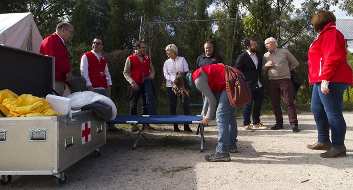 Cruz Roja Educación Para La Salud Recreación De Campo De Refugiados