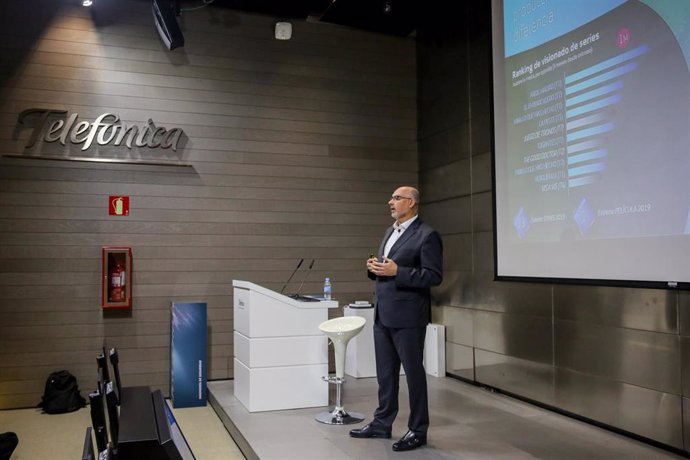 El presidente de Telefónica España, Emilio Gayo, presenta las iniciativas de la compañía para los próximos meses