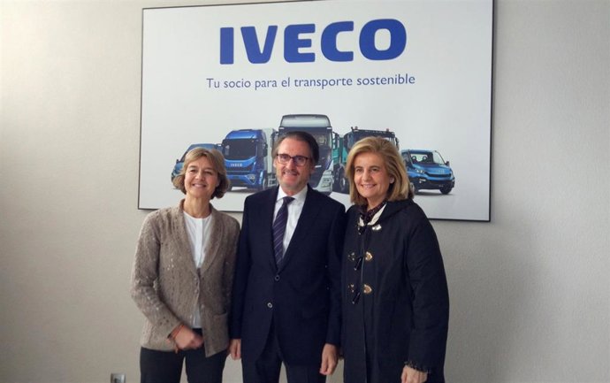 EPA.- Báñez avisa de que el paro es una "luz roja más" de la incertidumbre y del futuro que se juega España