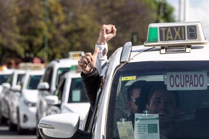 Protesta de taxistas por el borrador de la Junta sobre los VTC