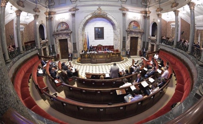 Valencia.- Despedidas, agradecimientos y mociones retiradas marcan el último pleno de la legislatura en el Ayuntamiento