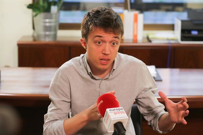 Errejón tras la propuesta de Ayuso sobre el concebido no nacido: "¿Hay alguien al volante en el PP?"