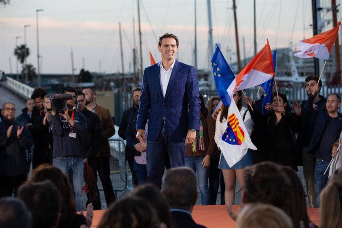 Mitin de Ciudadanos en Bacelona con Albert Rivera, Inés Arrimadas, Edmundo Bal y Maite Pagazzaurtundúa