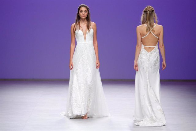 María Salas arrasa en la Valmont Barcelona Bridal Fashion Week