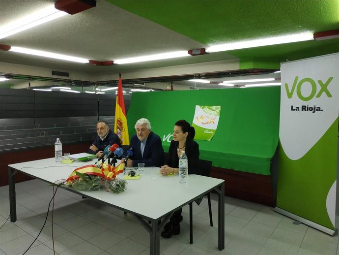 28A.- Cutillas Cree Que Vox "Entrará Con Fuerzas En El Congreso Y En El Senado" Porque "Hemos Roto Moldes"