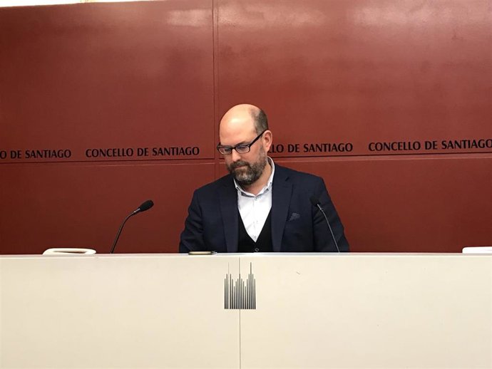 Noriega destaca que el Ayuntamiento de Santiago actuó "de forma seria y reglada" en el caso del policía local detenido