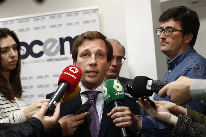 Reunión del candidato del PP a la Alcaldía de Madrid, José Luis Martínez-Almeida, con la Confederacion del Comercio Especializado de Madrid
