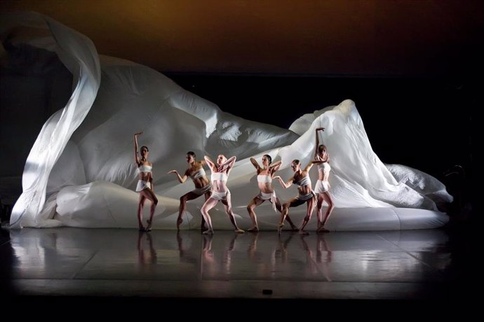 El Víctor Ullate Ballet repasa los 30 años de trayectoria del coreógrafo en Terrassa