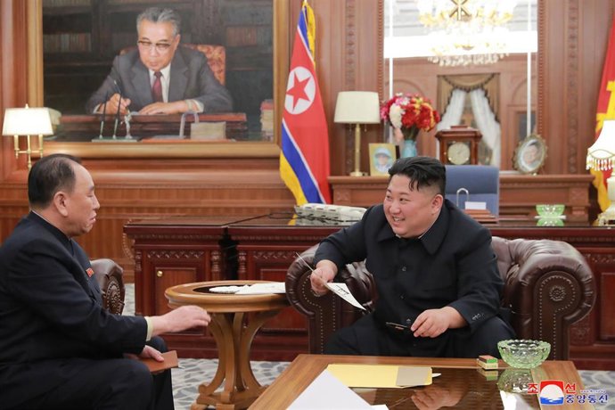 Kim Jong Un meets Former intelligence chief in Pyongyang