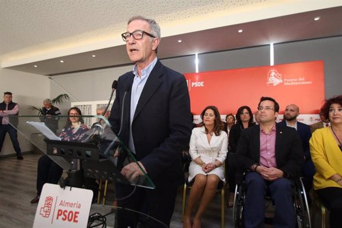 Acto de presentación de la candidatura del PSOE a la Alcaldía de Almería