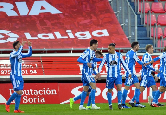 Fútbol/Liga 123.- El Deportivo retoma el pulso a la promoción y complica al Numancia