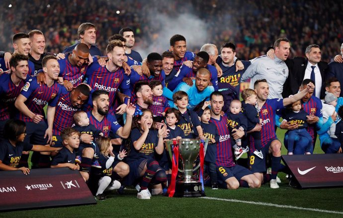 Messi permite al Bara conquistar LaLiga y festejarla en el Camp Nou