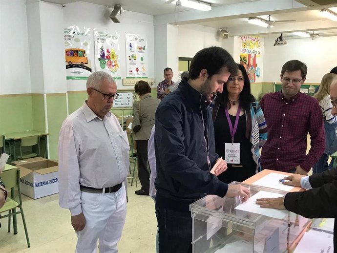 28A.- Sánchez Serna (Podemos) Anima A Votar A La Población En Un Día Que Tienen "Más Poder Que Los Poderes A La Sombra"